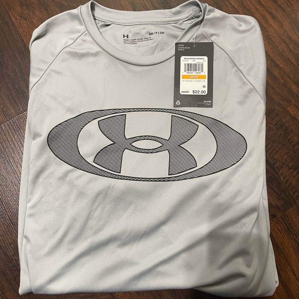 Gray tee